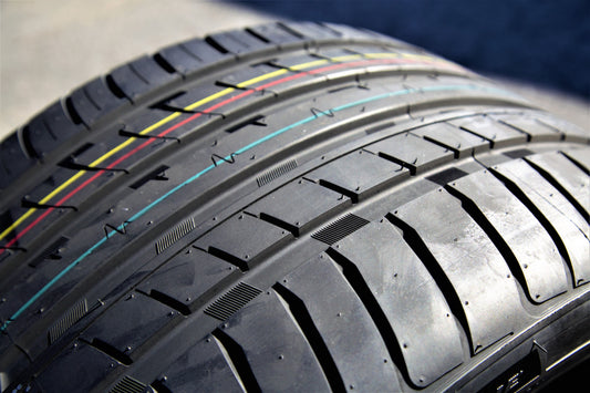 Cosmo MM P315/35ZR20 315/35R20 110W All Season Performance Tire